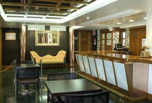 拉卡索拉德鲁帕酒店 El Penedo 外观 照片